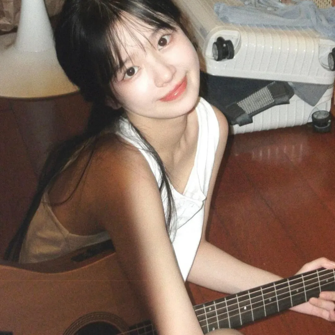 闪婚后,顾总马甲藏不住了